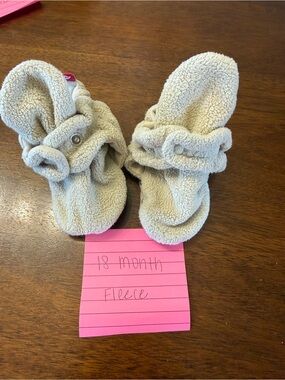 Kids Fleece Bootie Shoes in Cream 18 month